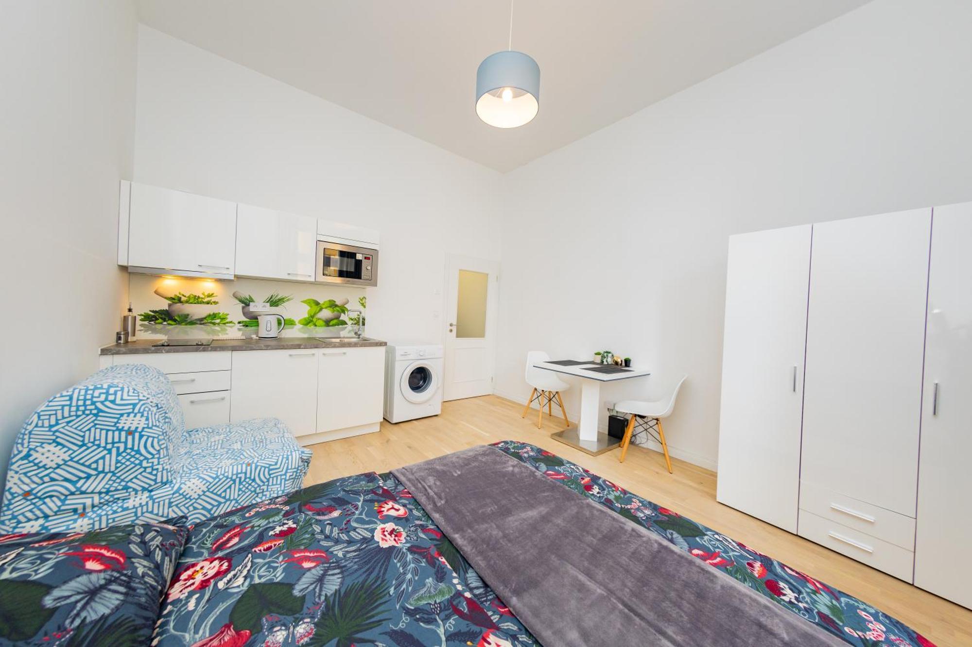 Wenceslas Square Apartment Прага Екстер'єр фото
