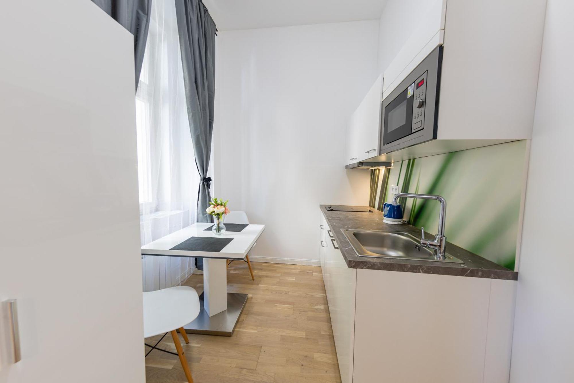 Wenceslas Square Apartment Прага Екстер'єр фото
